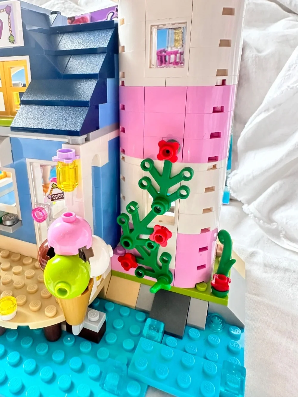 LEGO Friends 41094 Heartlake Lighthouse Building Block Set